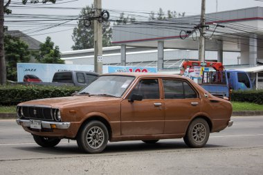Chiang Mai, Tayland - 18 Haziran 2018: Özel Old araba, Toyota Corolla. Fotoğraf Road Hayır 121 hakkında 8 km şehir merkezine Chiangmai, Tayland.