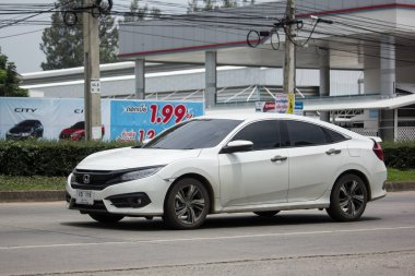 Chiang Mai, Tayland - 18 Haziran 2018: Özel Sedan araba Honda Automobil, Onuncu nesil Honda Civic. Yol no.1001 Chiangmai iş alanı 8 km.