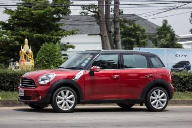 Chiang Mai, Tayland - 19 Haziran 2018: Özel araba Mini cooper. Yol no.1001 Chiangmai iş alanı 8 km.