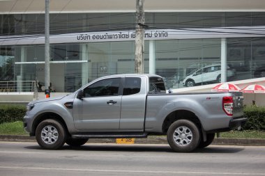 Chiang Mai, Tayland - 19 Haziran 2018: Özel pikap araba, Ford Ranger. Yol no.1001, Chiangmai şehir merkezine 8 km.