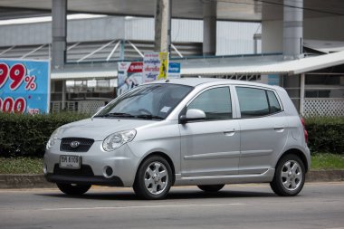 Chiang Mai, Tayland - 19 Haziran 2018: Özel araba, Kia Picanto K1, Kore ürün. Fotoğrafa yol no.121 8 km şehir merkezine Chiangmai, Tayland.