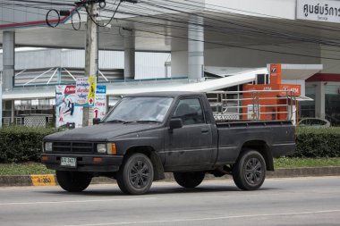 Chiang Mai, Tayland - 19 Haziran 2018: Özel eski pikap araba, Toyota Hilux güçlü X. Yol no.1001, Chiangmai şehir merkezine 8 km.