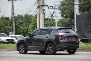 Chiangmai, Tayland - 19 Haziran 2018: Özel otomobil, Mazda Cx-5, cx5. Yol no.1001, Chiangmai iş alanı 8 km.