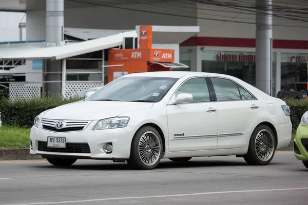 Chiangmai, Tayland - 21 Haziran 2018: Özel araba Toyota Camry. Yol no.1001 Chiangmai iş alanı 8 km.