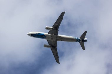 Chiangmai, Tayland - 6 Temmuz 2018: Hs-Ppk Airbus A320-200 Bangkok Hava yolu. Phuket Chiangmai Havaalanı'ndan çıkar.