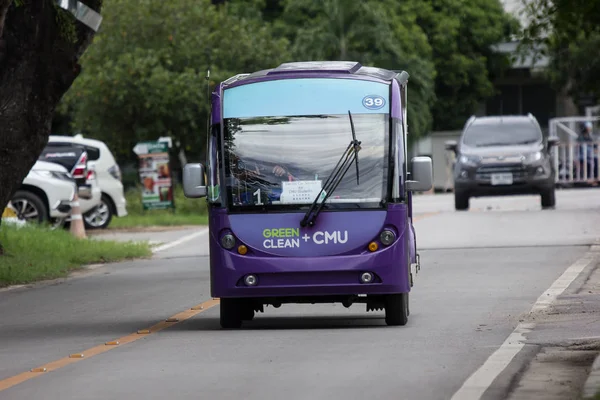 Chiangmai, Tayland - 10 Temmuz 2018: Chiangmai Üniversitesi Elektrik çekim araba. Üniversite alanı içinde Chiangmai Üniversitesi öğrencilerine hizmet.