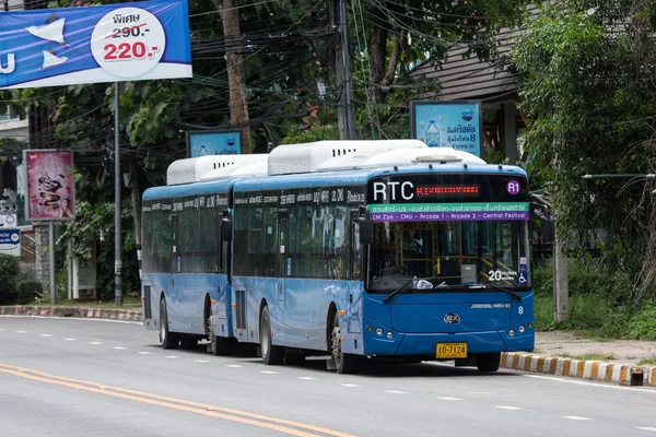 Chiangmai, Tayland - 10 Temmuz 2018: Rtc Blk otobüs veya Chiangmai akıllı otobüs. Şehir ücretsiz Wi-Fi otobüs ve bilet için Transit tavşan kartımı kullan hizmetinde.