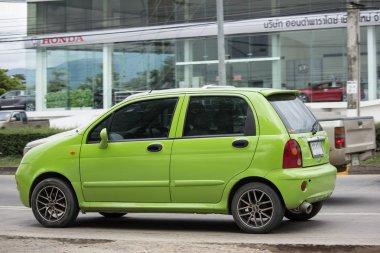 Chiangmai, Tayland - 21 Haziran 2018: Özel araba, Chery QQ Yol no.1001, Chiangmai şehir merkezine 8 km.