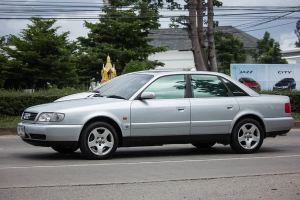 Chiangmai, Tayland - 21 Haziran 2018: Özel araba Audi A6. Yol no.1001, Chiangmai iş alanı 8 km.