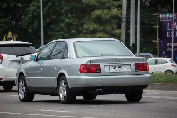 Chiangmai, Tayland - 21 Haziran 2018: Özel araba Audi A6. Yol no.1001, Chiangmai iş alanı 8 km.