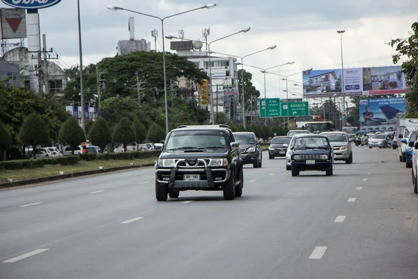 Chiangmai, Tayland - 13 Temmuz 2018: Araba ve şehir Otoban yolu üzerinde trafik. Fotoğraf Road'da yok 1001 yaklaşık 5 km şehir merkezine Chiangmai Tayland.