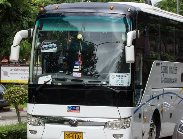 Chiangmai, Tayland - 10 Temmuz 2018: DOI Sutep tapınak için otobüs seyahat. Fotoğraf Road DOI Sutep Tapınağı.