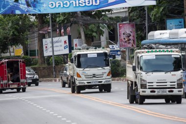 Chiangmai, Tayland - 10 Temmuz 2018: Özel damperli kamyon. Fotoğraf Road DOI Sutep Tapınağı.