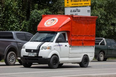 Chiangmai, Tayland - 28 Haziran 2018: Özel Suzuki Carry al araba. Fotoğraf Road'da yok 121 hakkında 8 km şehir merkezine Chiangmai Tayland.