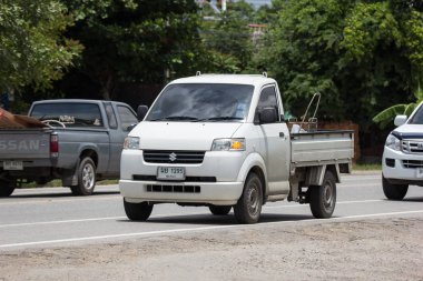 Chiangmai, Tayland - 13 Temmuz 2018: Özel Suzuki Carry al araba. Fotoğraf Road'da yok 121 hakkında 8 km şehir merkezine Chiangmai Tayland.