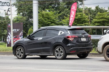 Chiangmai, Tayland - 19 Temmuz 2018: Özel araba Honda Hrv şehir Suv araba. Yol no.1001 Chiangmai şehir merkezine 8 km.