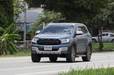 Chiangmai, Tayland - 23 Temmuz 2018: Özel Suv araba Ford Everest. Yol no.1001 Chiangmai iş alanı 8 km.