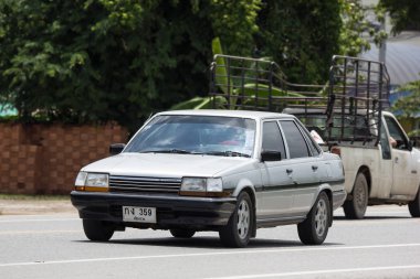 Chiangmai, Tayland - 23 Temmuz 2018: Özel Old araba, Toyota Corona. Yol no.1001, Chiangmai iş alanı 8 km.