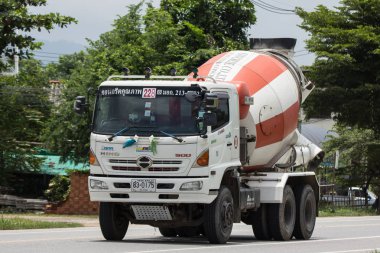 Chiangmai, Tayland - 23 Temmuz 2018: Çimento kamyonu Pps somut şirket. Yol no.1001, Chiangmai iş alanı 8 km.