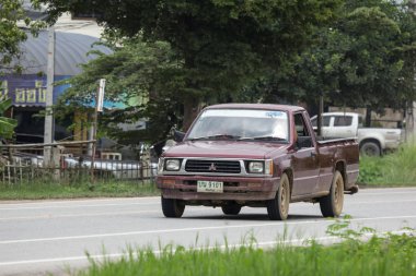 Chiangmai, Tayland - 24 Temmuz 2018: Özel Old pikap araba, Mitsubishi siklon. Yol no.1001, Chiangmai iş alanı 8 km.