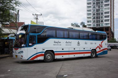 Chiangmai, Tayland - 8 Ağustos 2018: Vintour Şirket otobüs. Rota Phitsanulok ve Chiangmai. Fotoğraf Chiangmai otobüs istasyonu.