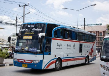 Chiangmai, Tayland - 8 Ağustos 2018: Vintour Şirket otobüs. Rota Phitsanulok ve Chiangmai. Fotoğraf Chiangmai otobüs istasyonu.
