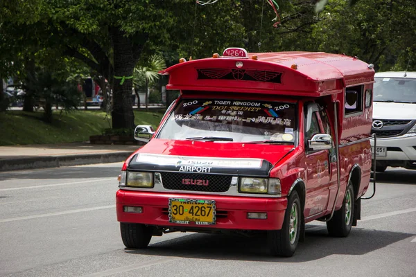 Chiangmai Tailândia Agosto 2018 Red Mini Truck Taxi Chiangmai Serviço — Fotografia de Stock