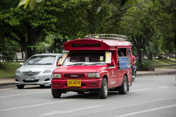 Чиангмай Таиланд Августа 2018 Года Красный Минигрузовик Чиангмай Обслуживание Городе — стоковое фото