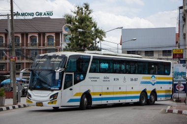 Chiangmai, Tayland - 8 Ağustos 2018: Sombattour otobüs şirketi. Fotoğraf Chiangmai otobüs istasyonu, Tayland.