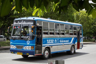 Chiangmai, Tayland - 10 Ağustos 2018: Otobüs rota Chiangmai ve hod Soka, bütçe fan otobüs. Chiangmai şehrinde yolda fotoğraf.