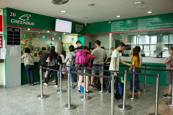 Chiangmai Tailandia Agosto 2018 Pasajero Del Autobús Estación Autobuses Chiangmai — Foto de Stock