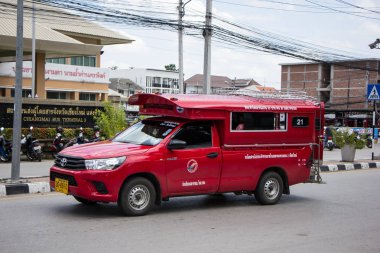 Chiangmai, Tayland - 8 Ağustos 2018: Kırmızı Mini kamyon taksi Chiangmai. Hizmet Chiangmai şehir içinde. Ana otobüs istasyonuna Chiangmai, fotoğraf.