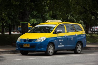 Chiangmai, Tayland - 10 Ağustos 2018: City taksi chiangmai, şehir hizmetinde. Chiangmai şehrinde yolda fotoğraf.