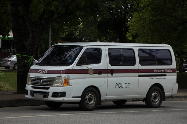 Chiangmai, Tayland - 31 Temmuz 2018: Polis Van araba Royal Thai polisinin. Fotoğraf Chiangmai city Road.