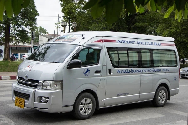 Chiangmai Ταϊλάνδη Αύγουστος 2018 Airport Shuttle Λεωφορείο Van Υπηρεσία Επιβατών — Φωτογραφία Αρχείου