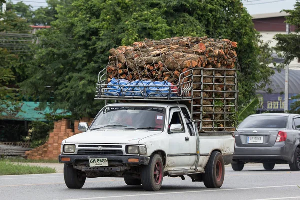 Overloaded truck Stock Photos, Royalty Free Overloaded truck Images