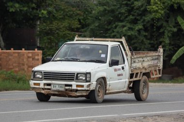 Chiangmai, Tayland - 3 Ağustos 2018: Özel Old pikap araba, Mitsubishi siklon. Yol no.1001, Chiangmai iş alanı 8 km.