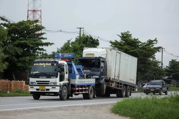 2018年8月6日 Jaruen 拖车汽车紧急行动 照片在121号公路约8公里从清迈市中心 — 图库照片