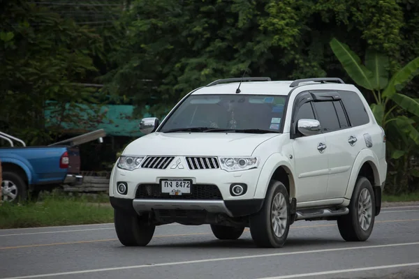 Chiangmai Tailândia Agosto 2018 Private Mitsubishi Pajero Suv Car Estrada — Fotografia de Stock