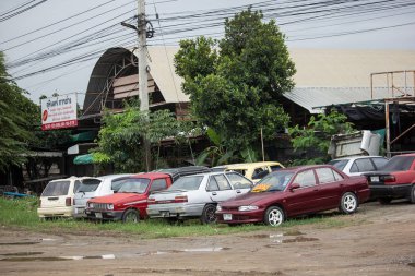 Chiangmai, Tayland - 6 Ağustos 2018: Özel araba, Mitsubishi Lancer. Fotoğraf Road Hayır 121 hakkında 8 km şehir merkezine Chiangmai, Tayland.