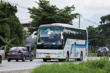 Chiangmai, Tayland - 7 Ağustos 2018: Yeni Chiangmai seyahat şirketi otobüs seyahat. Fotoğraf Road Hayır 1001 hakkında 8 km şehir merkezine Chiangmai, Tayland.