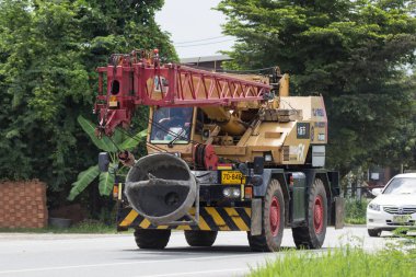 Chiangmai, Tayland - 7 Ağustos 2018: Tadano Vinç kamyon Cj vinç şirketin. Fotoğraf Road Hayır 121 hakkında 8 km şehir merkezine Chiangmai, Tayland.