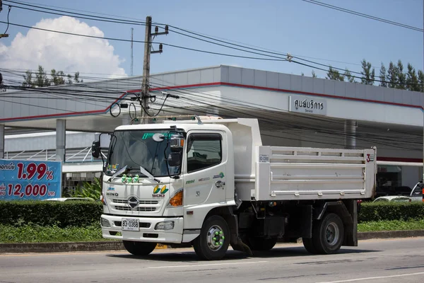 チェンマイ 2018 プライベート日野ダンプ トラック 道路形 1001 号車チェンマイ ビジネス エリアから — ストック写真