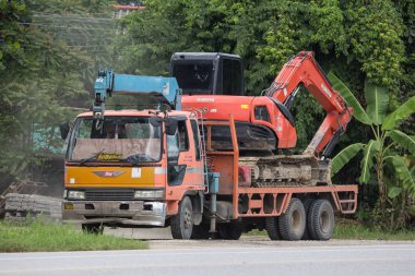 Chiangmai, Tayland - 7 Ağustos 2018: Özel Kubota beko kamyon. Yol no.1001, Chiangmai şehir merkezine 8 km.