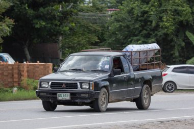 Chiangmai, Tayland - 7 Ağustos 2018: Özel Old pikap araba, Mitsubishi siklon. Yol no.1001, Chiangmai iş alanı 8 km.