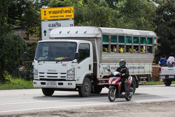 Chiangmai Thailand Augusti 2018 Privat Skola Buss Lastbil Vägen 1001 — Stockfoto