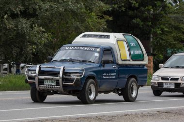 Chiangmai, Tayland - 1 Eylül 2018: Özel eski pikap araba, Toyota Hilux güçlü X. Yol no.1001, Chiangmai şehir merkezine 8 km.