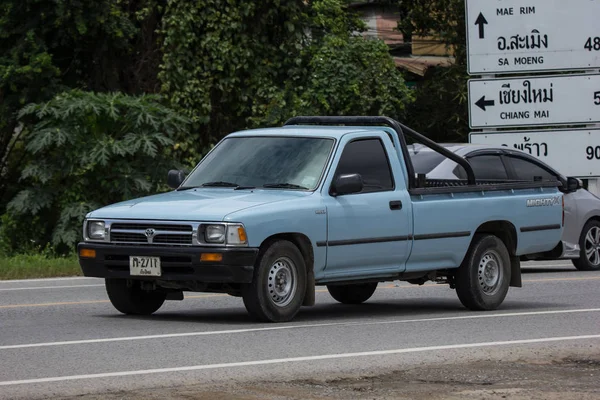 Chiangmai Thailand September 2018 Gamla Pickup Privatbil Toyota Hilux Mäktiga — Stockfoto