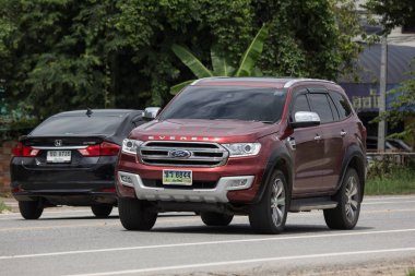 Chiangmai, Tayland - 1 Eylül 2018: Özel Suv araba Ford Everest. Yol no.1001 Chiangmai iş alanı 8 km.