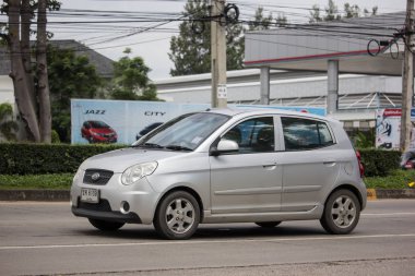 Chiangmai, Tayland - 6 Eylül 2018: Özel Proton Savvy. Malezya ülkeye çarpımını. Yol no.1001, Chiangmai şehir merkezine 8 km.